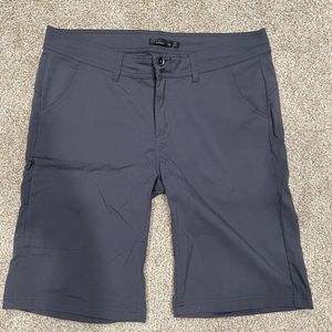 Prana Woman Shorts size 14 NWOT